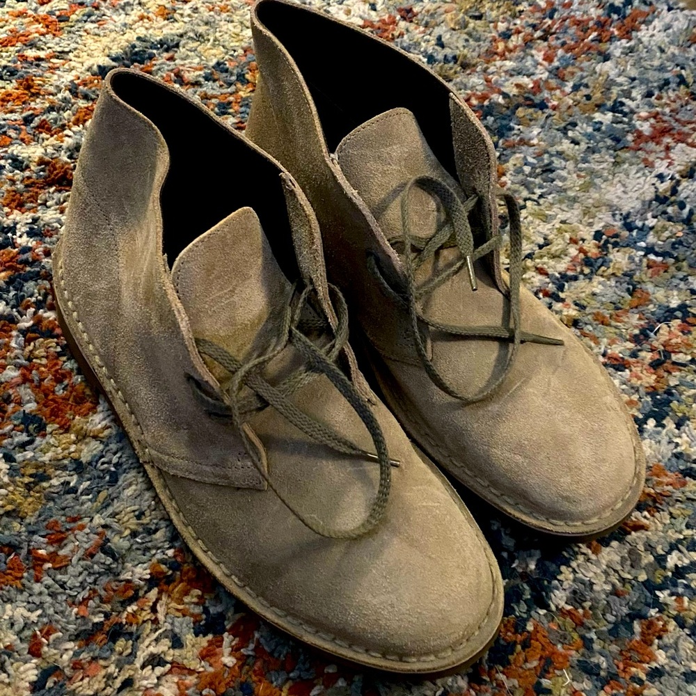 Clark Chukka Suede Boot